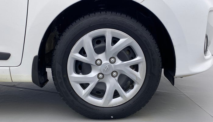2019 Hyundai Grand i10 SPORTZ 1.2 KAPPA VTVT, Petrol, Manual, 23,279 km, Right Front Wheel