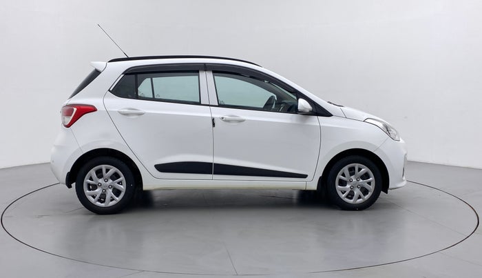 2019 Hyundai Grand i10 SPORTZ 1.2 KAPPA VTVT, Petrol, Manual, 23,279 km, Right Side View