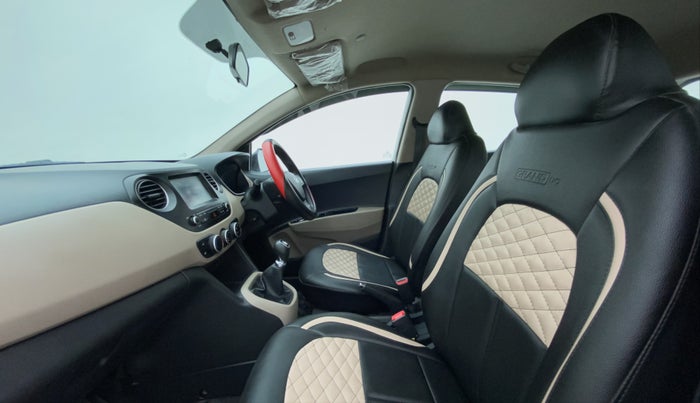 2019 Hyundai Grand i10 SPORTZ 1.2 KAPPA VTVT, Petrol, Manual, 23,279 km, Right Side Front Door Cabin