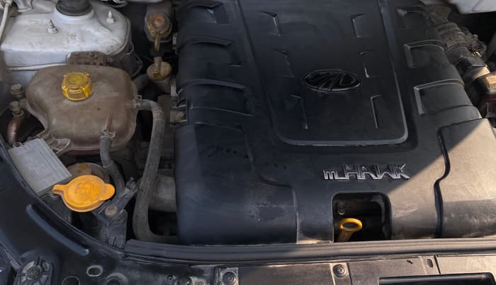 2018 Mahindra XUV500 W9, Diesel, Manual, 61,649 km, Engine View - Right