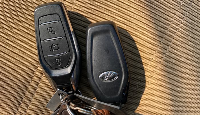 2018 Mahindra XUV500 W9, Diesel, Manual, 61,649 km, Key Close Up