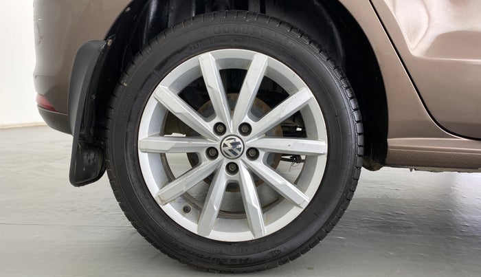 2018 Volkswagen Polo HIGHLINE PLUS 1.5L DIESEL, Diesel, Manual, 36,339 km, Right Rear Wheel