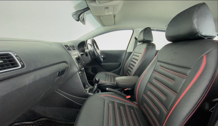 2018 Volkswagen Polo HIGHLINE PLUS 1.5L DIESEL, Diesel, Manual, 36,339 km, Right Side Front Door Cabin