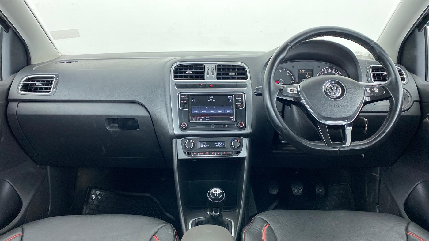 2018 Volkswagen Polo HIGHLINE PLUS 1.5L DIESEL, Diesel, Manual, 36,339 km, Dashboard