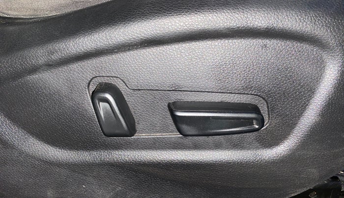 2021 KIA SELTOS GTX (O) 1.4 PETROL, Petrol, Manual, 14,857 km, Driver Side Adjustment Panel