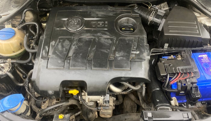 2015 Skoda Rapid 1.5 TDI CR ELEGANCE AT, Diesel, Automatic, 94,541 km, Engine View