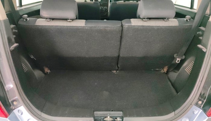 2013 Maruti Wagon R 1.0 LXI, Petrol, Manual, 93,879 km, Boot Inside