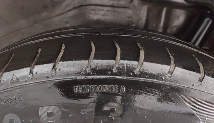 2013 Maruti Wagon R 1.0 LXI, Petrol, Manual, 93,879 km, Left Rear Tyre Tread