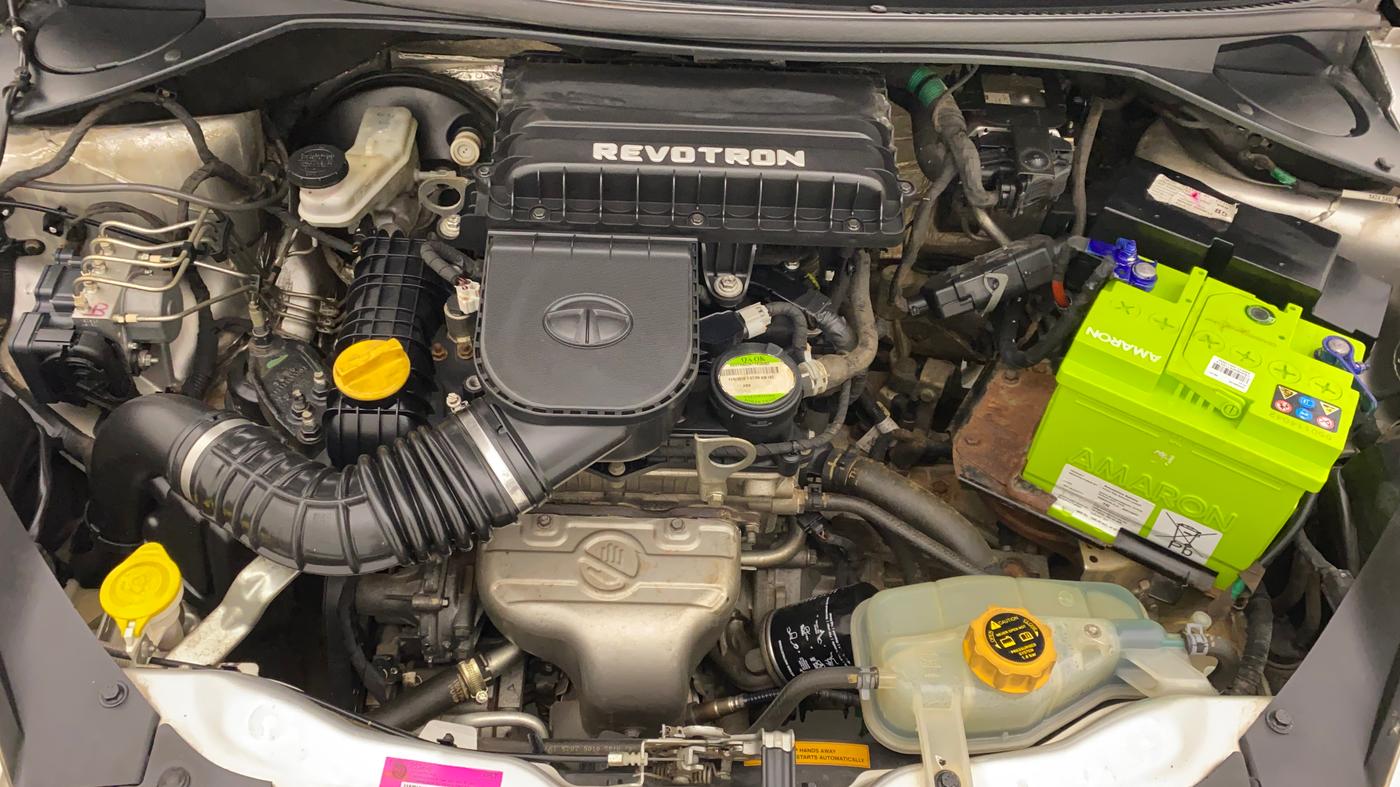 2016 Tata Tiago XZ PETROL, Petrol, Manual, 79,538 km, Open Bonet