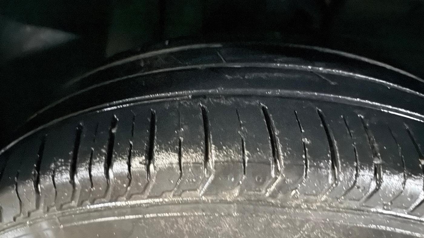 2023 Tata PUNCH PURE MT, Petrol, Manual, 37,653 km, Right Front Tyre Tread