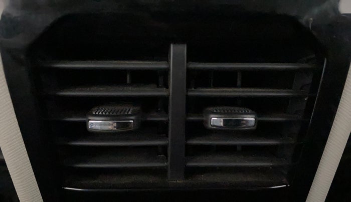 2021 Tata NEXON XZ PLUS SUNROOF PETROL DUAL TONE, CNG, Manual, 38,773 km, Rear AC Vents
