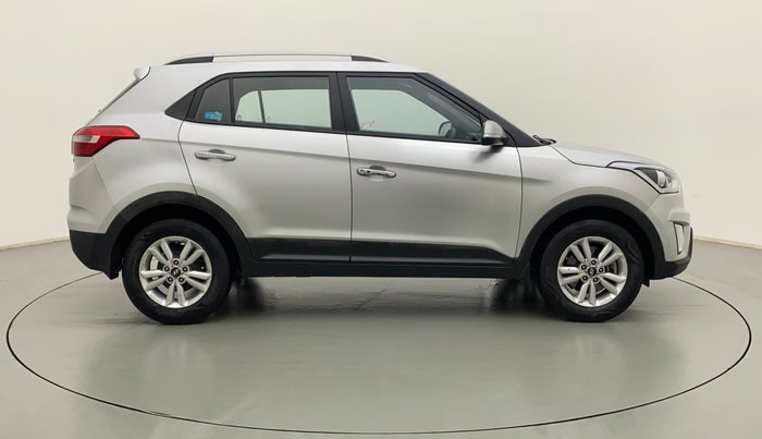 2016 Hyundai Creta SX PLUS 1.6 PETROL, Petrol, Manual, 84,716 km, Right Side View