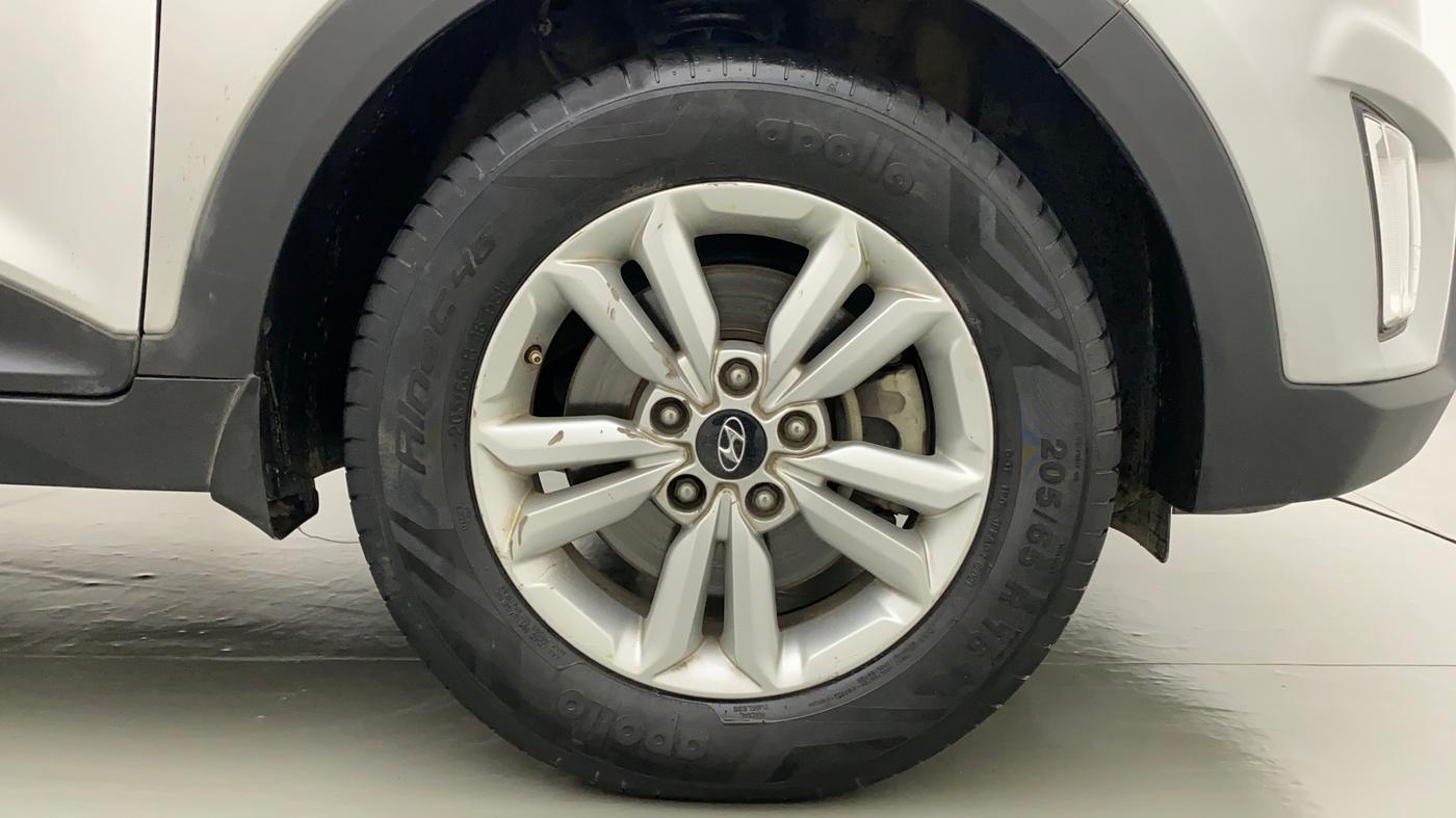 2016 Hyundai Creta SX PLUS 1.6 PETROL, Petrol, Manual, 84,716 km, Right Front Wheel