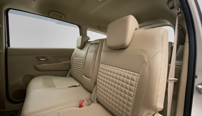 2019 Maruti Ertiga ZXI SHVS, Petrol, Manual, 22,086 km, Right Side Rear Door Cabin