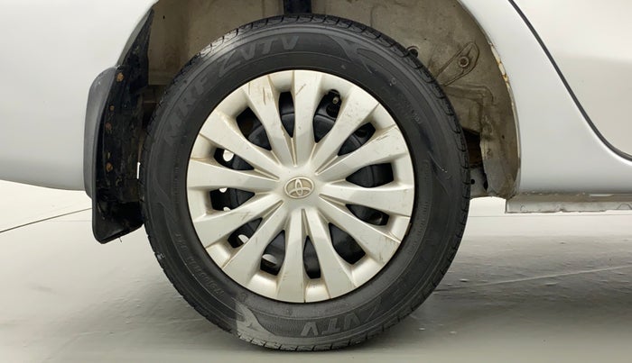 2011 Toyota Etios G, Petrol, Manual, 73,409 km, Right Rear Wheel