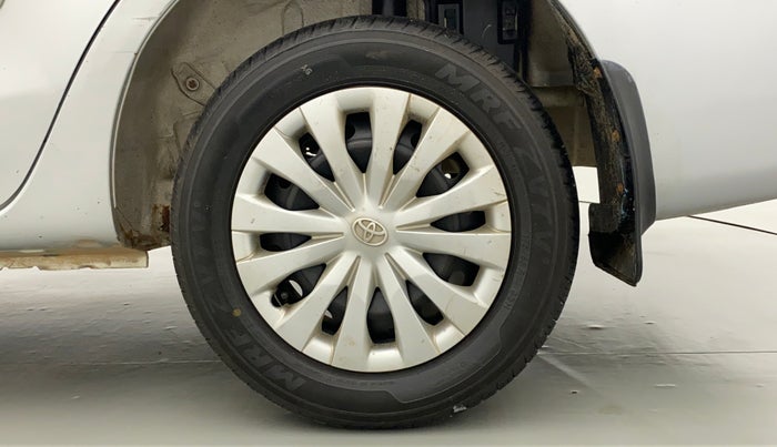 2011 Toyota Etios G, Petrol, Manual, 73,409 km, Left Rear Wheel