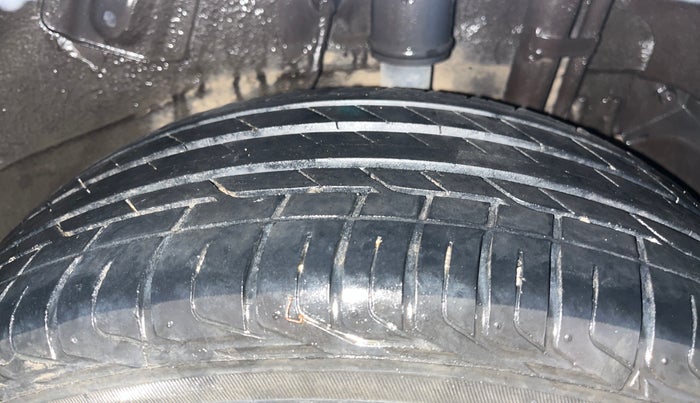 2020 Tata NEXON XZA PLUS (O) PETROL, Petrol, Automatic, 30,173 km, Left Rear Tyre Tread