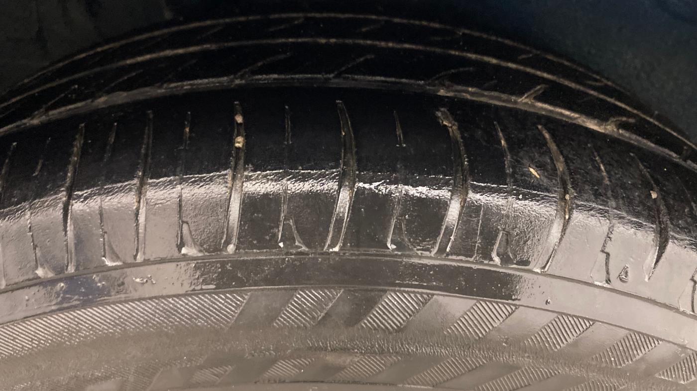 2018 Maruti IGNIS DELTA 1.2, Petrol, Manual, 60,043 km, Right Rear Tyre Tread