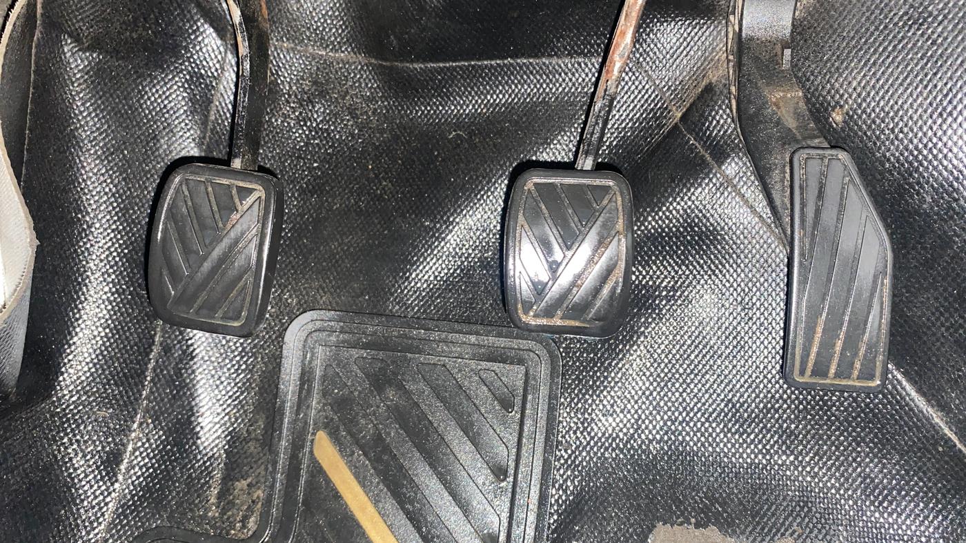 2018 Maruti IGNIS DELTA 1.2, Petrol, Manual, 60,043 km, Pedals