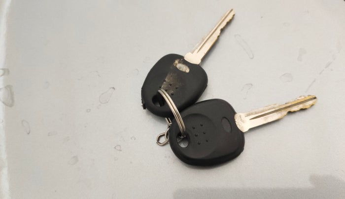 2020 Hyundai NEW SANTRO SPORTZ CNG, CNG, Manual, 21,111 km, Key Close Up