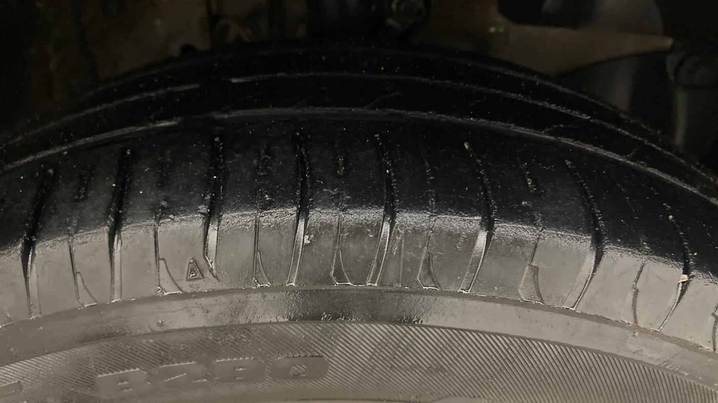 2015 Honda Amaze 1.2L I-VTEC SX, Petrol, Manual, 77,175 km, Right Front Tyre Tread
