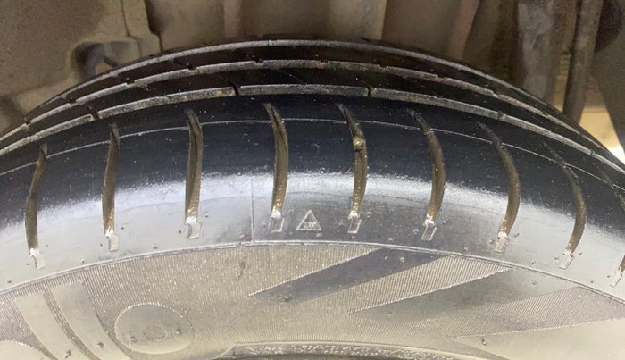2017 Tata TIGOR XT DIESEL, Diesel, Manual, 67,389 km, Left Rear Tyre Tread