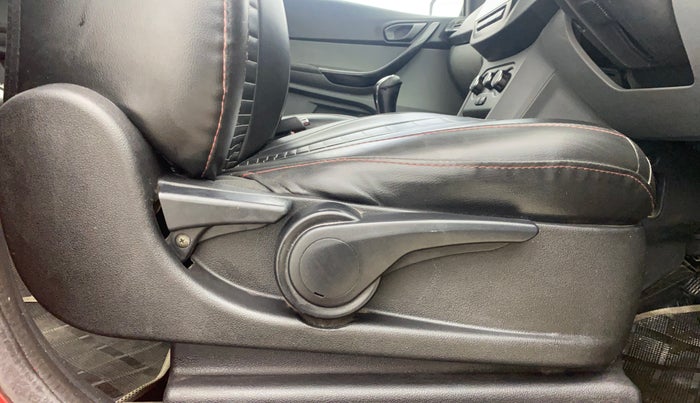 2017 Tata TIGOR XT DIESEL, Diesel, Manual, 67,389 km, Driver Side Adjustment Panel