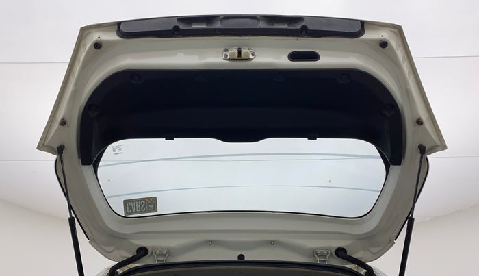 2015 Maruti Swift LXI, Petrol, Manual, 43,471 km, Boot Door Open