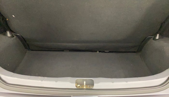 2019 Hyundai NEW SANTRO 1.1 MAGNA MT, Petrol, Manual, 18,810 km, Boot Inside