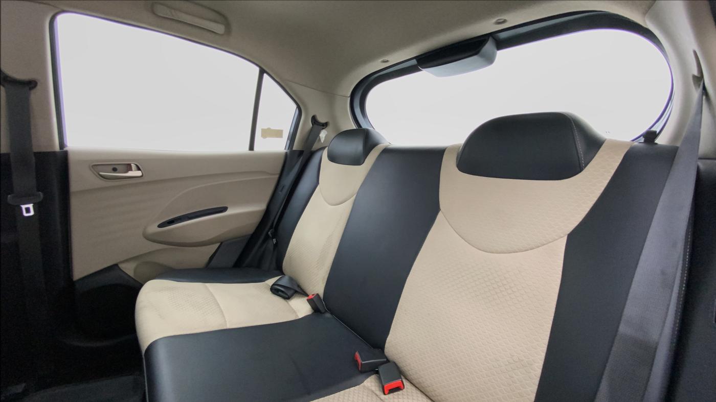 2019 Hyundai NEW SANTRO 1.1 MAGNA MT, Petrol, Manual, 18,810 km, Right Side Rear Door Cabin