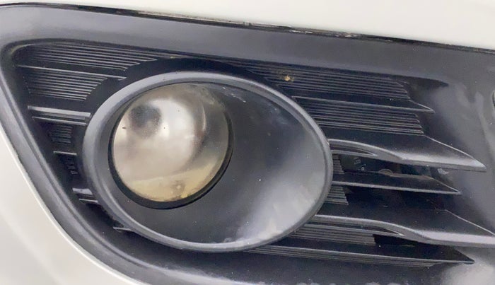 2018 Maruti Ciaz DELTA 1.4 MT PETROL, Petrol, Manual, 89,128 km, Right fog light - Not working