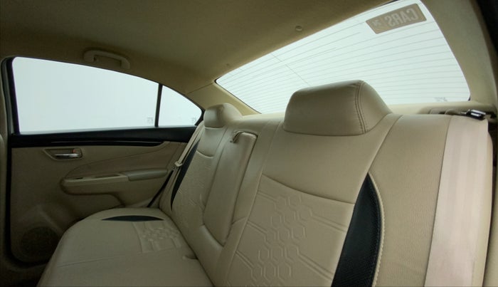 2018 Maruti Ciaz DELTA 1.4 MT PETROL, Petrol, Manual, 89,128 km, Right Side Rear Door Cabin