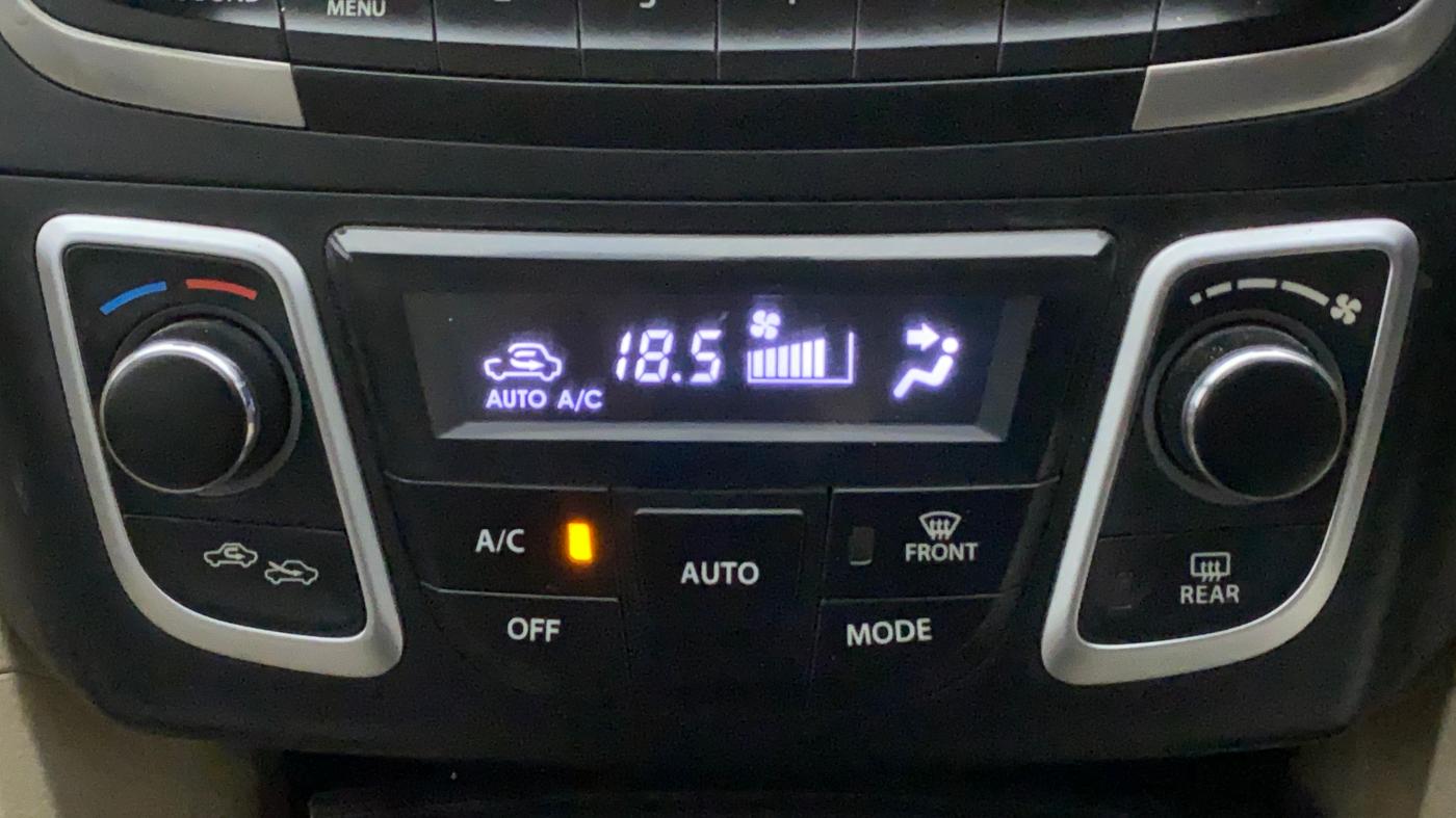 2018 Maruti Ciaz DELTA 1.4 MT PETROL, Petrol, Manual, 89,128 km, Automatic Climate Control