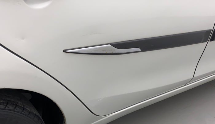 2018 Maruti Ciaz DELTA 1.4 MT PETROL, Petrol, Manual, 89,128 km, Right rear door - Slightly dented
