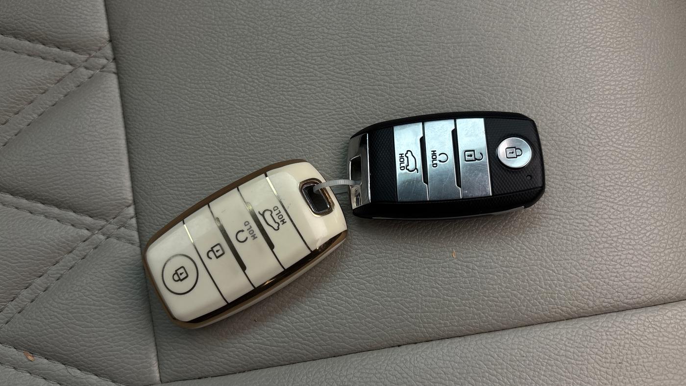 2022 KIA SONET HTX 1.0 IMT, Petrol, Manual, 21,248 km, Key Close Up