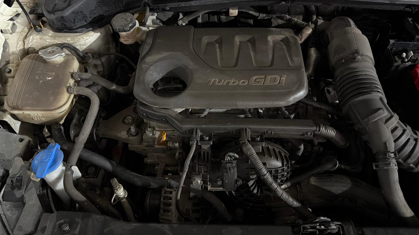 2023 Hyundai NEW I20 ASTA (O) 1.0 TURBO GDI DCT, Petrol, Automatic, 57,574 km, Engine View - Right