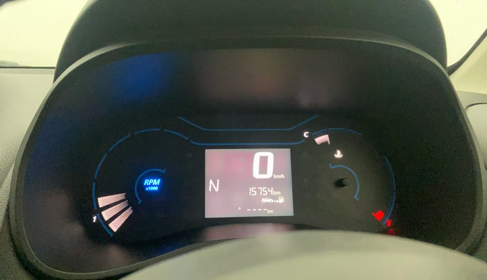 2022 Renault Kwid RXT 1.0 AMT, Petrol, Automatic, 15,747 km, Odometer Image