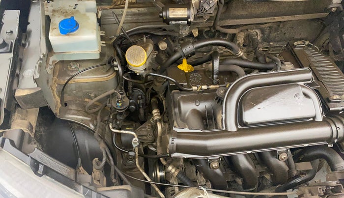 2022 Renault Kwid RXT 1.0 AMT, Petrol, Automatic, 15,747 km, Engine View - Right