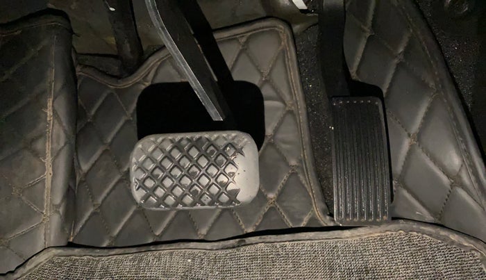 2023 MG HECTOR SHARP PRO 1.5 PETROL TURBO CVT PETROL, Petrol, Automatic, 68,526 km, Pedals