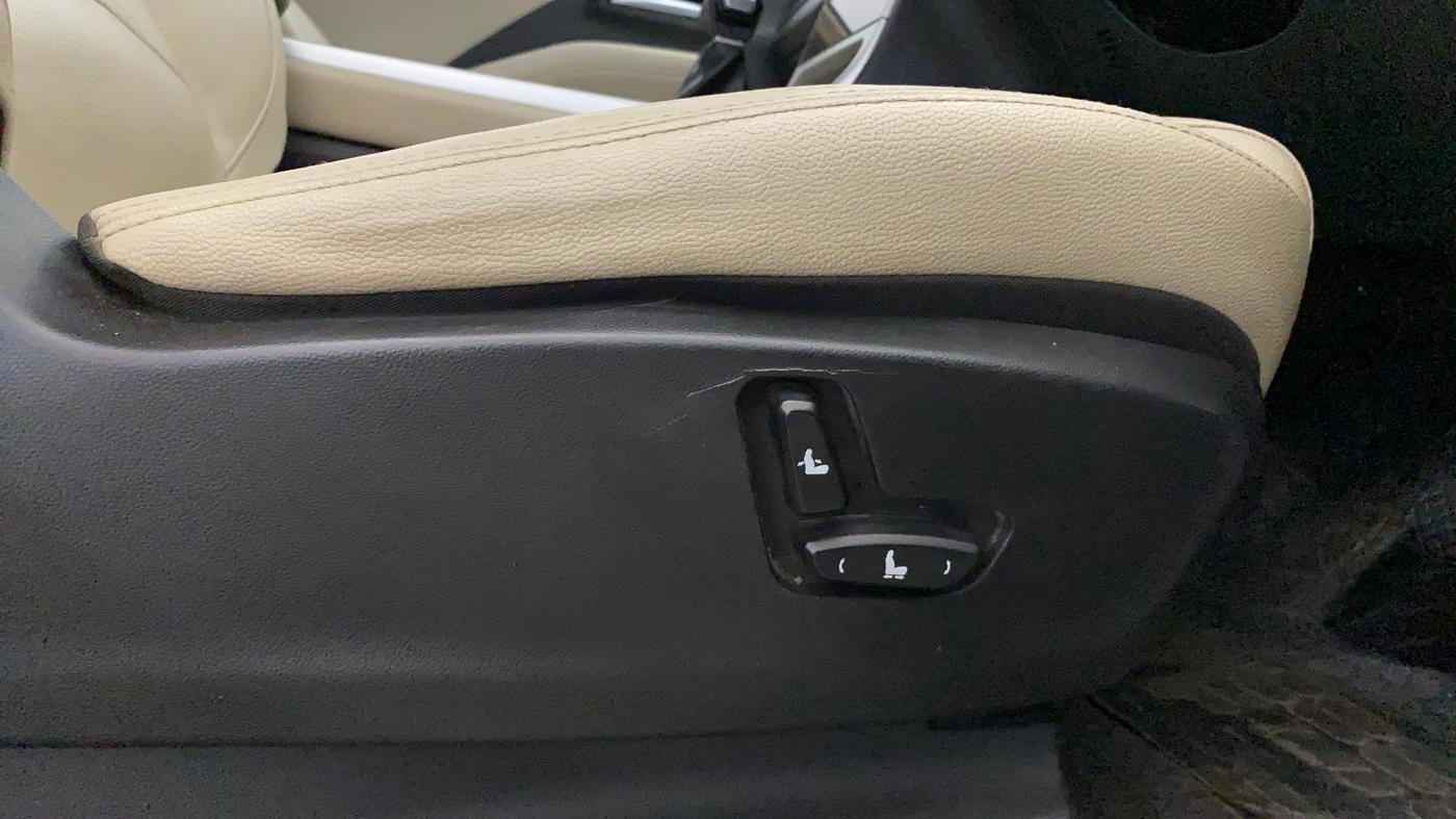 2023 MG HECTOR SHARP PRO 1.5 PETROL TURBO CVT PETROL, Petrol, Automatic, 68,682 km, Driver Side Adjustment Panel