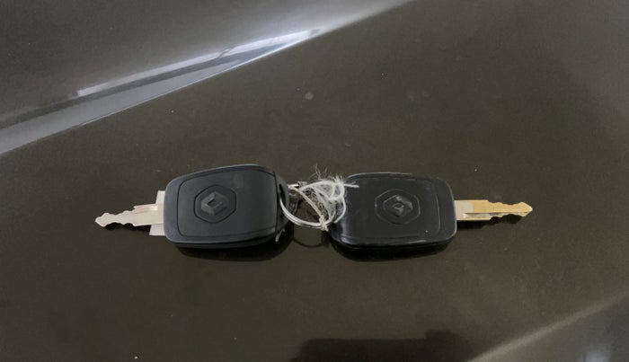 2018 Renault Kwid RXL, Petrol, Manual, 72,311 km, Key Close Up