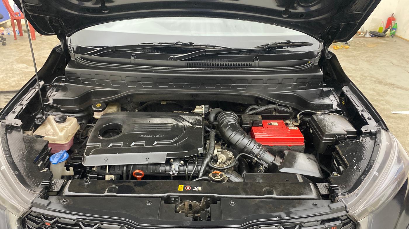 2022 KIA SONET HTX 1.5 AT, Diesel, Automatic, 62,875 km, Engine View