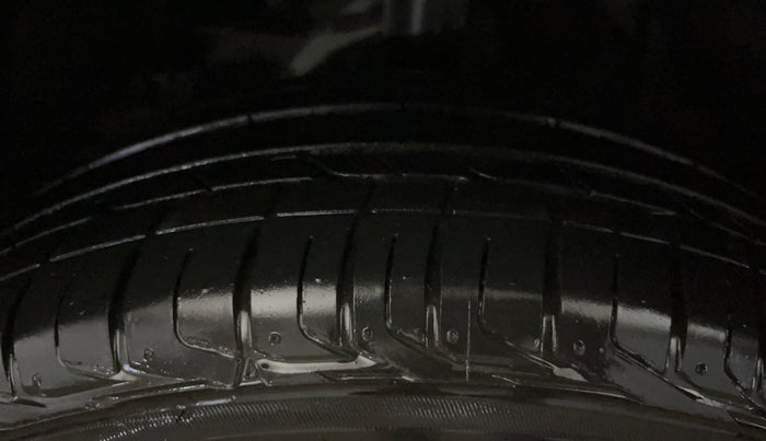 2019 Tata NEXON XM PETROL, Petrol, Manual, 68,556 km, Left Front Tyre Tread