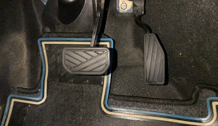 2024 Maruti New Wagon-R ZXI 1.2 AMT, Petrol, Automatic, 38,500 km, Pedals