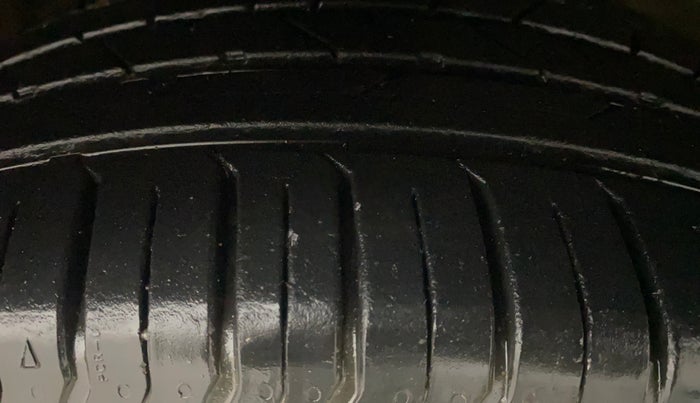 2022 Hyundai VENUE S (O) 1.0 TURBO IMT, Petrol, Manual, 19,024 km, Right Front Tyre Tread