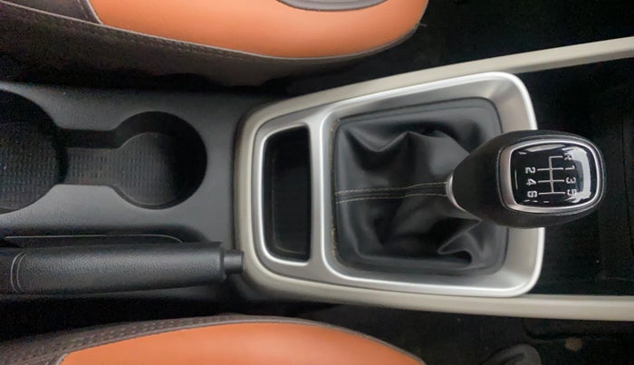 2022 Hyundai VENUE S (O) 1.0 TURBO IMT, Petrol, Manual, 19,024 km, Gear Lever