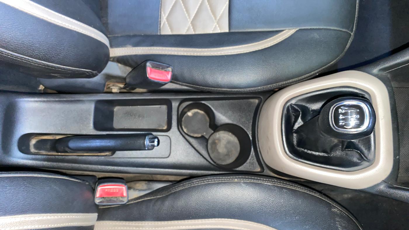 2015 Hyundai Grand i10 ASTA (O) 1.2 KAPPA VTVT, Petrol, Manual, 46,142 km, Gear Lever