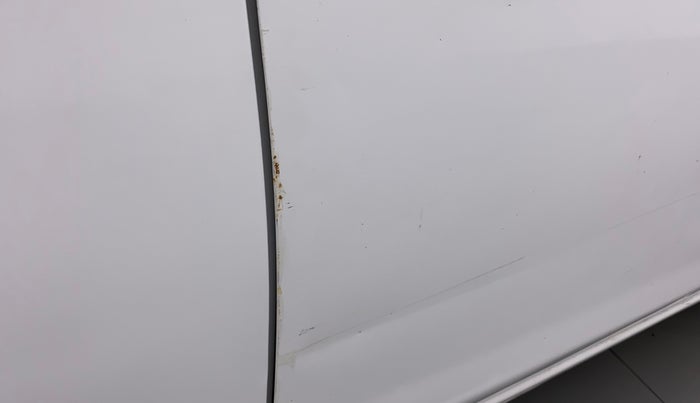 2015 Nissan Micra Active XL, Petrol, Manual, 84,913 km, Driver-side door - Slightly rusted