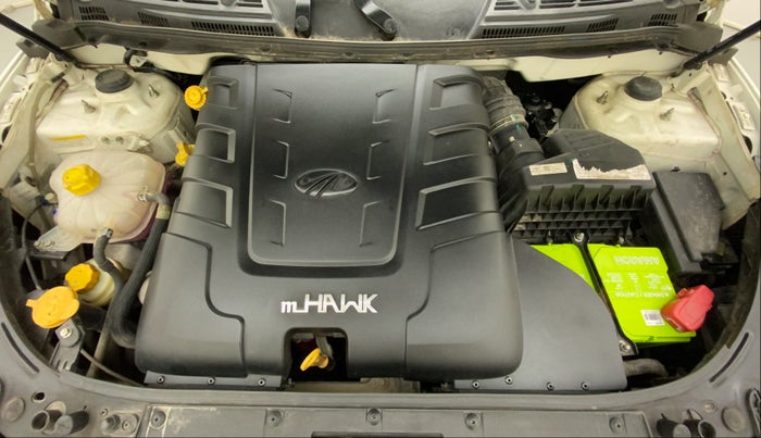 2019 Mahindra XUV500 W11 AT, Diesel, Automatic, 27,869 km, Open Bonet