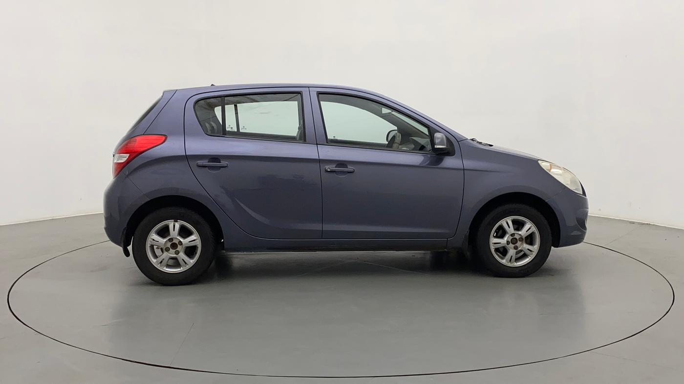 2011 Hyundai i20 SPORTZ 1.2, Petrol, Manual, 29,838 km, Right Side